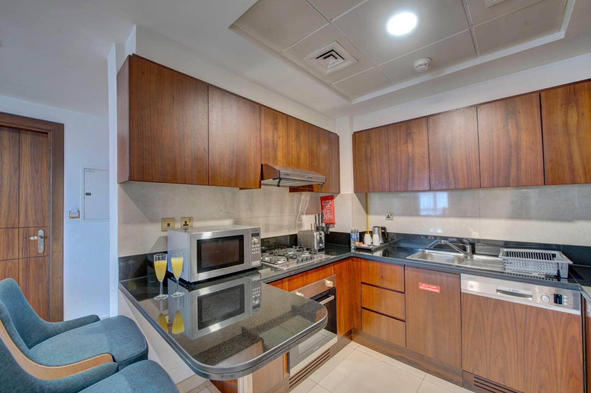 Suha Creek Hotel Apartment, Waterfront Jaddaf, Dubai Exterior foto